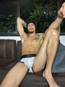 SharonTygaXPublic Bild 6