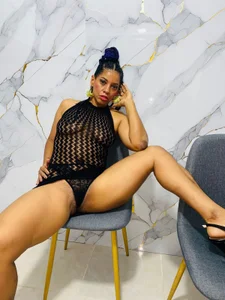 Zdjęcia zara_smitt home life:  4