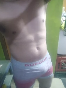 loquito261 after a shower Immagine  4