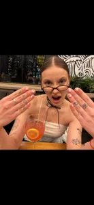 _JolynJostarのPublicの 3枚の写真