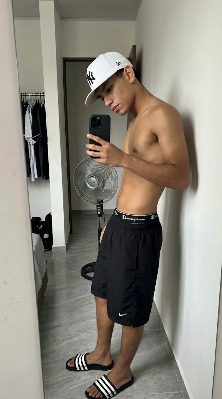 Ảnh Thịnh Hành của Damien_Howard 6540