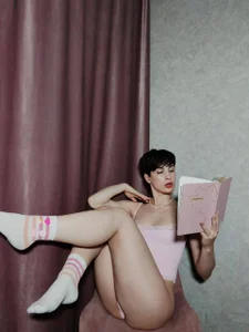 Adeline_Perle your pink dream Pic 7