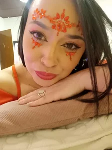 Rosie_jhons mysterious gypsy wants cum on her face 👠😈💦 Immagine  6