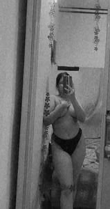 Full figure od morniA  snímek