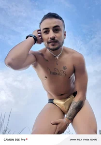 _anthony32 Public Bilde