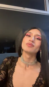 ElaineSofia Public Pic 3