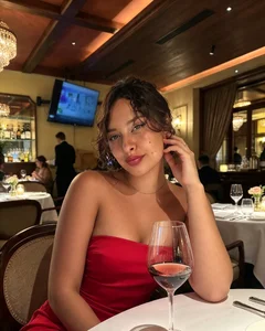 natsumi_ks Public - {count, plural, one {תמונה אחת} two {שתי תמונות} many {# תמונות} other {# תמונות}}