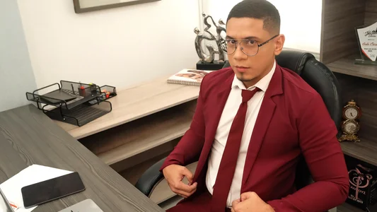 JoshMillerr_ Perverted manager in the office 🥵🔱 Foto 7