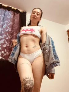 Valeriana00 jean sexy зображення 2
