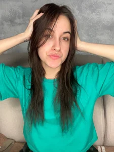 MarcelinaMei cutie in green Pic 2