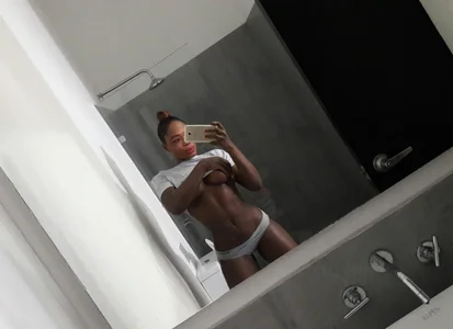 MariiePrice Public Pic 6