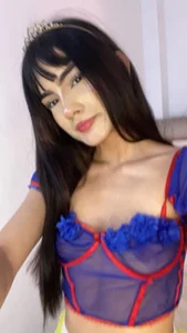 NohaNicole Your princes Kuva
