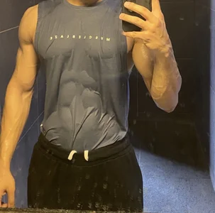Ivaan_hot Public  2. fénykép