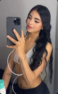 CELESTE_-EC: Public ( 2 фото)