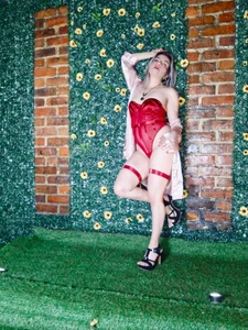 ElizabethAdams_ Elegant and lustful 👑 Poză 5