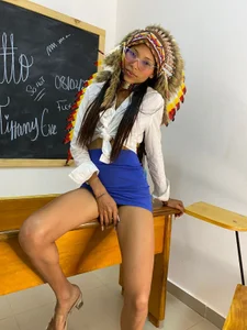 MULATTO TEACHER de Tifanny_eve  2 photos