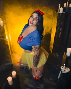 Madisson-Rivas Snow White 🍎 зображення