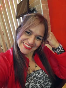 Angela_mature49 Public Pic 6