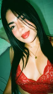 kyana_cream Public Pic 5