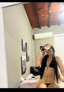 Sex_Princesses_ Public Pic 3