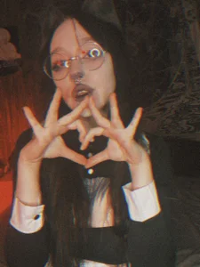 chloe_crystall_killer Call me when the moon is full🌕 사진 8