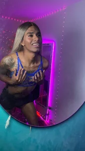 Public od megan_scarsex02  5 snímek