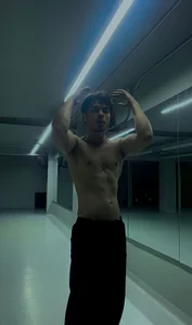 ErosDominantのErosの 3枚の写真