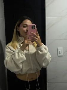 LanaMills_ 🤤🤤 Pic 8