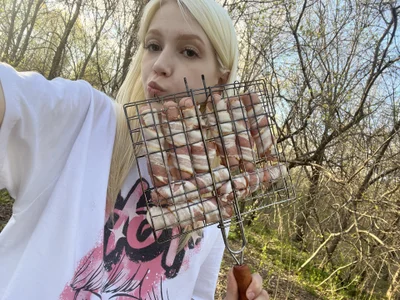 AliceLebelBarbecue and Fishing Bild 2