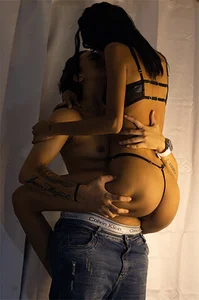Jhon_and_Karol Temptation 💦 Pic