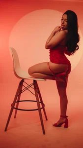 Victoria_Watsson: Mini red dress❤️❤️ ( 6 фото)