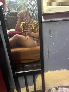 AsianTattooCouple Public Foto 6