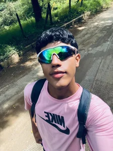 emiliano de EMILIANO_BLESS  5 Imagens