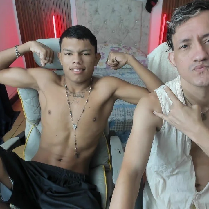 Трендове зображення  1634 juan_and_luke