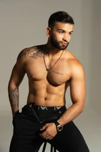 MarkHazze Public صورة واحدة|MarkHazze Public صورتان|MarkHazze Public  3 صور|MarkHazze Public  3 صورة