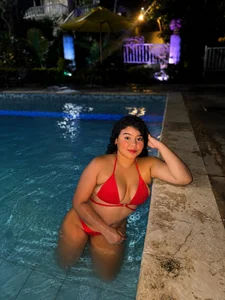 april_keith4 day of fucking in the pool Pic 4