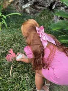 Amber_Martins_ happy holidays🐇 Poză 3