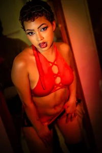 sussy_lonndun Egirl Pic 2