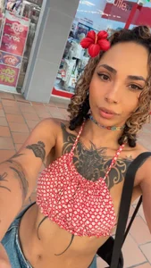 SilvanaOwen Public Kuva 6