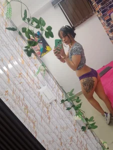 mikaela_iris 💋😘 Pic 3