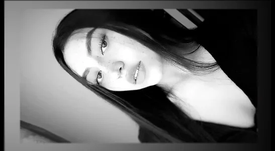 Salome_golvert Public Pic