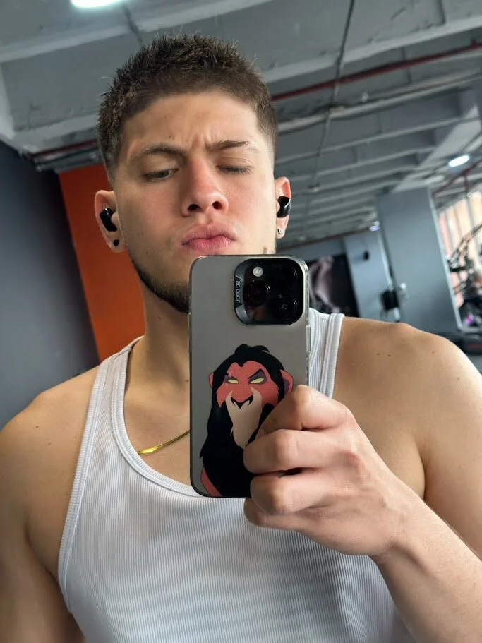 SebastianMaximoff_ Populära bilder 4447