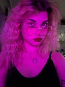 YongGIinski Public รูป 