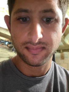 Hi
