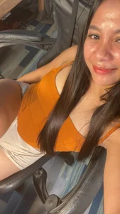 Dreamgirlrosie Public Gambar