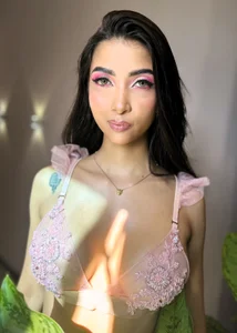 ValeriaVelvet kullanıcısının Floral Pink 🌸 albümü -  2 fotoğraf