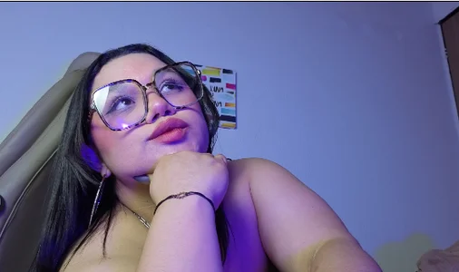 Tamhara_princ Just a girl with a pretty face and amazing boobs! Pic 2