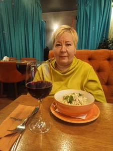 EffectFiona Public Pic 3