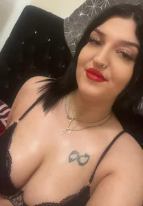 Karinna_Shine Public Poză