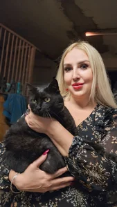 MariaRichi_ Public รูป 